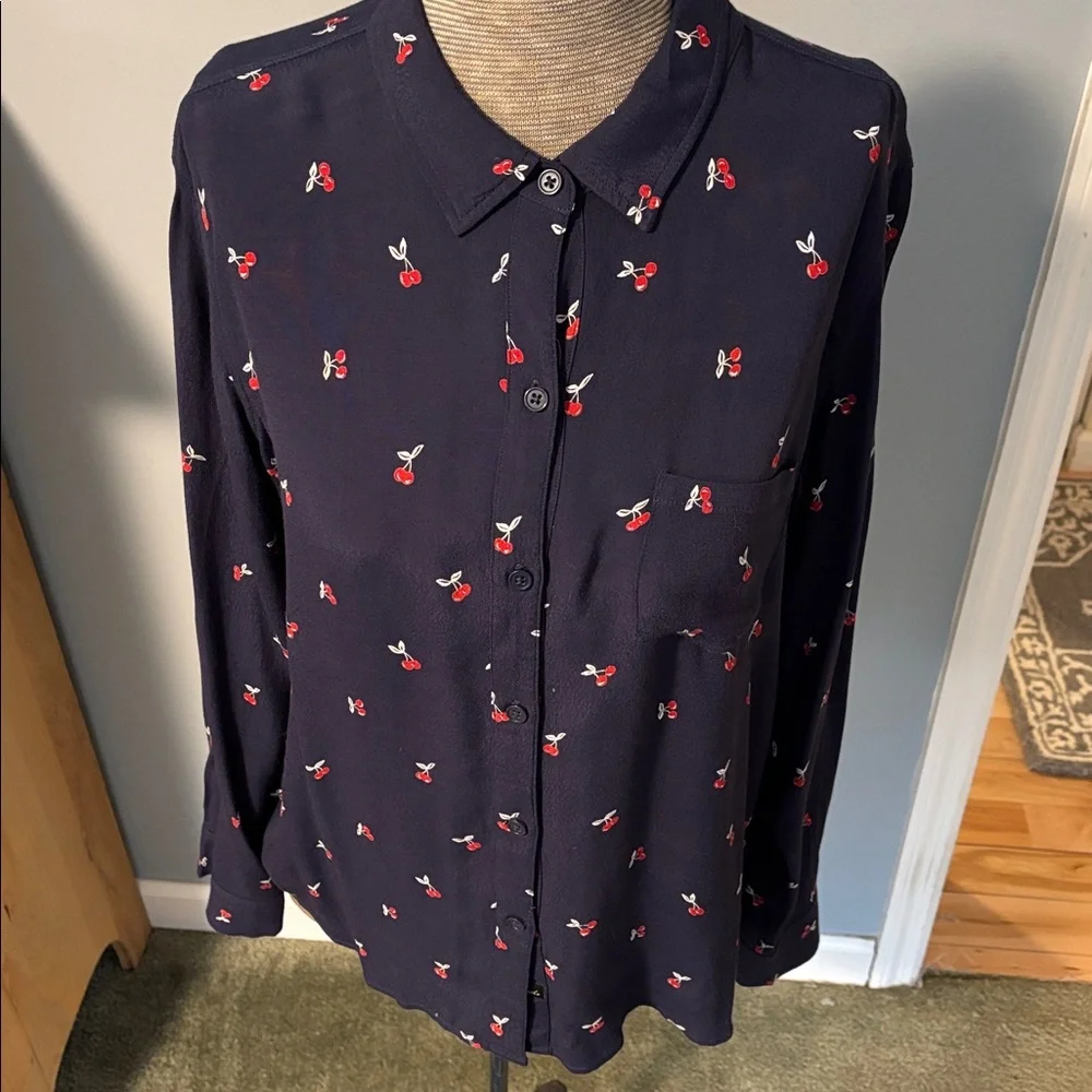 Rails Navy Cherry Design Button-Up Long Sleeve Lightweight Blouse - Picture 3 of 11